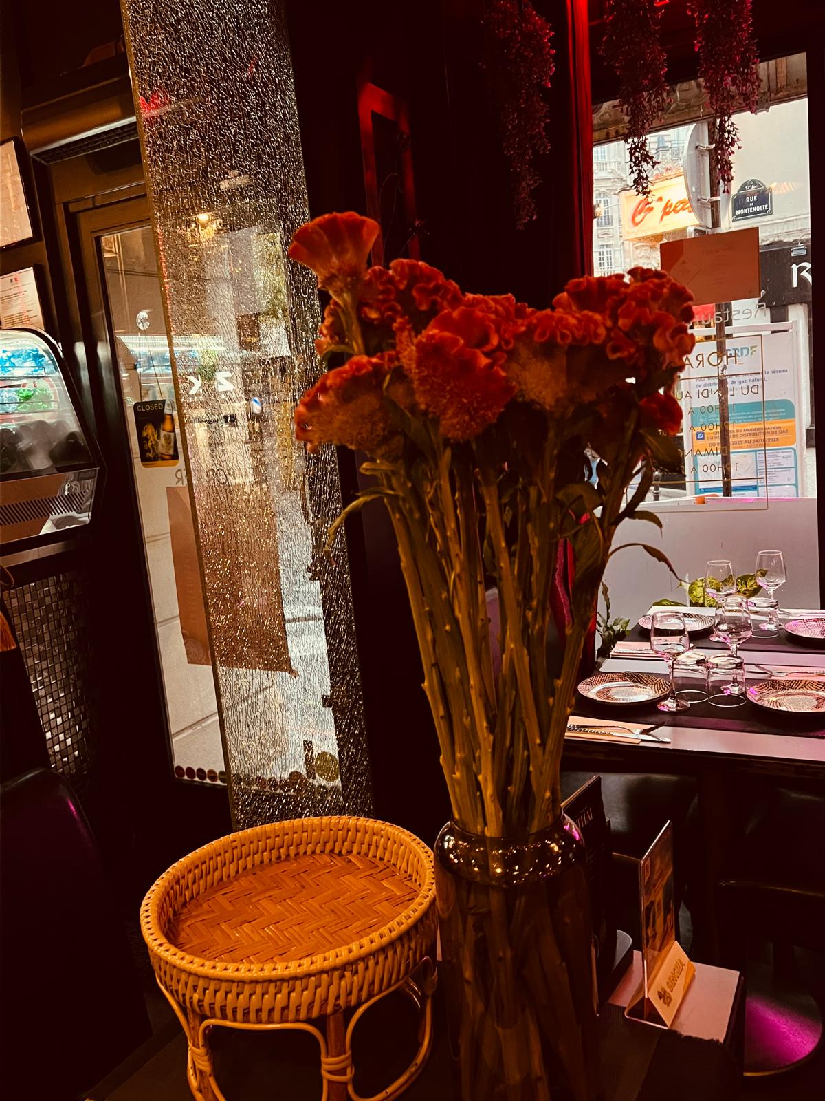 Table et plantes exotiques